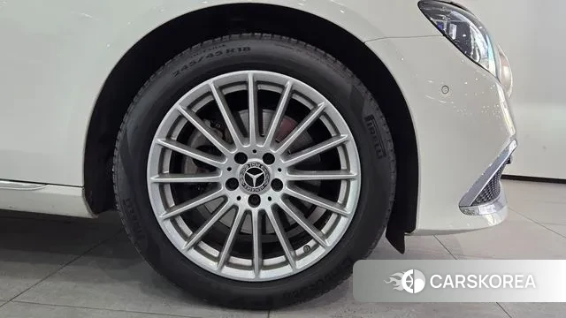 Mercedes-Benz E-Class W213 id 3611154 из Кореи 7