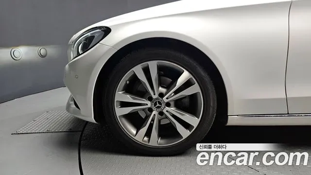 Mercedes-Benz C-Class W205 id 2913116 из Кореи 15