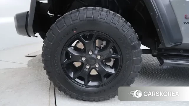 Jeep Wrangler (JL) id 3596650 из Кореи 15