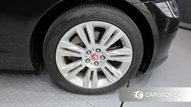 Jaguar XF (X260) id 3233890 из Кореи 15