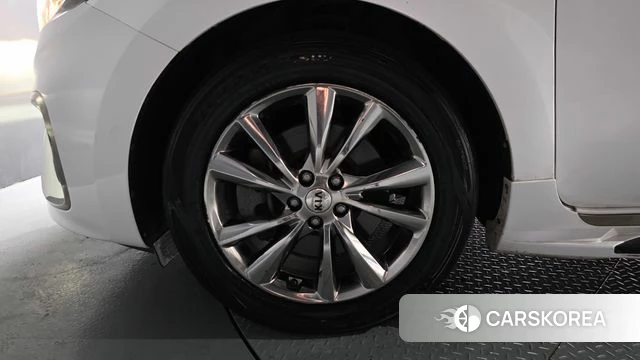 Kia The New Carnival id 4625707 из Кореи 39