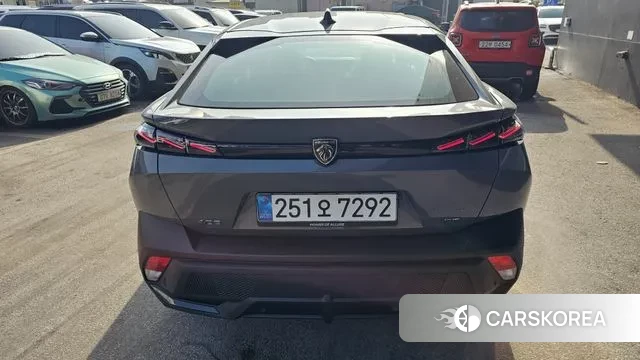 Peugeot 408 2025 Серебристо-серый из Кореи, фото 6