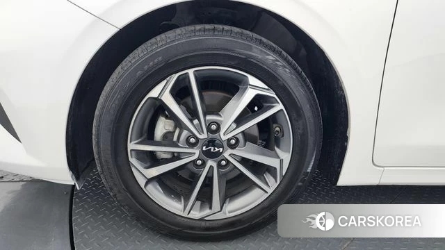 Kia The New K3 2nd generation id 3904271 из Кореи 15