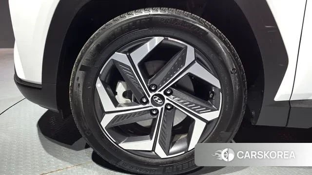 Hyundai Tucson (NX4) id 3764589 из Кореи 15