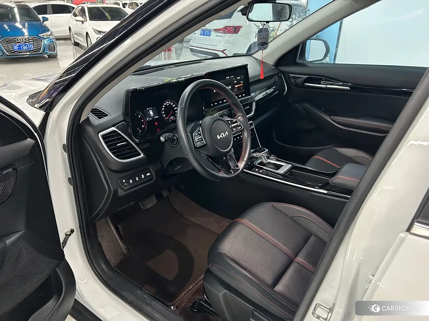 Kia KX3 id 4622422 из Китая 10