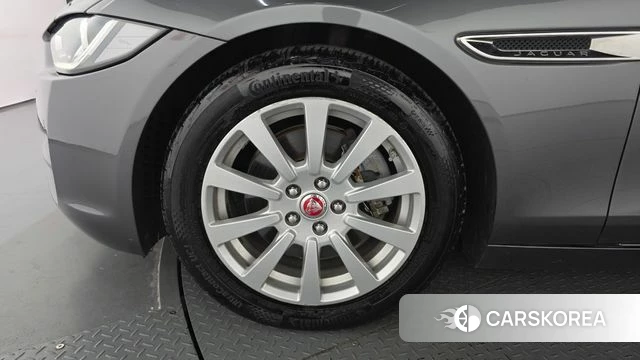 Jaguar XE id 4502565 из Кореи 27
