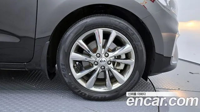 Kia The New Carnival id 2844915 из Кореи 15