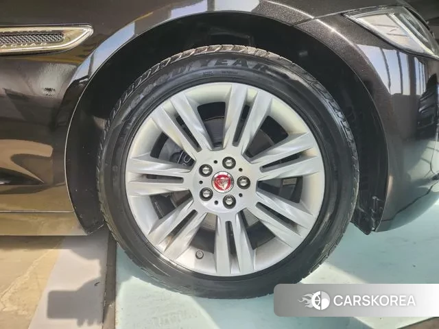 Jaguar XF (X260) id 3336204 из Кореи 14