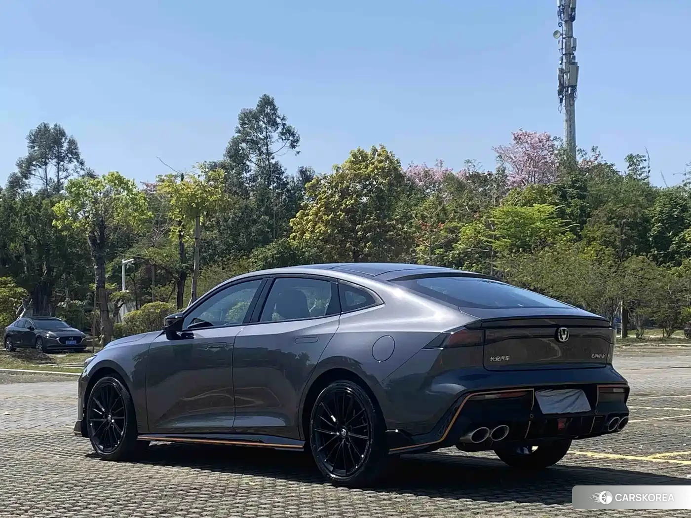 Chang'an UNI-V id 4680766 из Китая 27