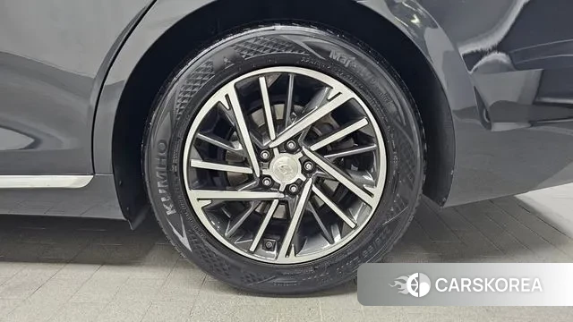 Hyundai The New Grandeur IG id 3691860 из Кореи 15