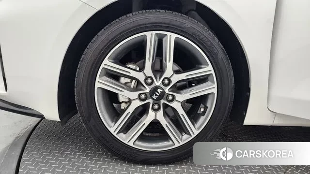 Kia Come New K3 id 2971446 из Кореи 15