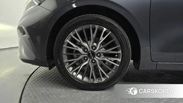 Kia The New K3 2nd generation id 3935618 из Кореи 15