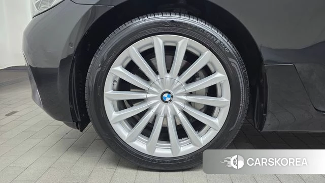 BMW 6 Series GT (G32) id 3859611 из Кореи 15