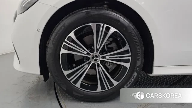 Mercedes-Benz E-Class W214 id 3775696 из Кореи 15