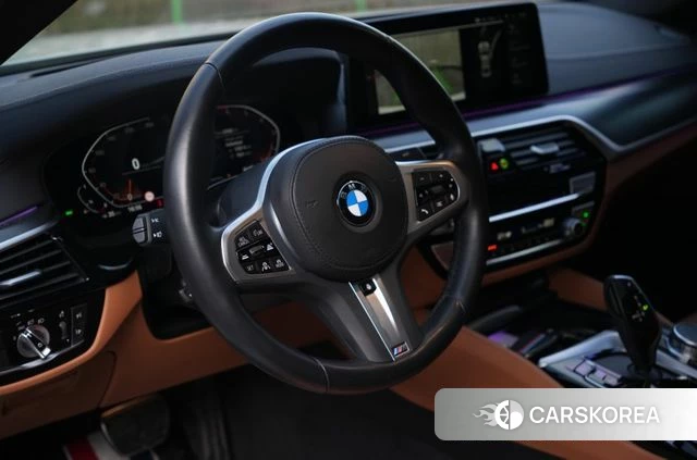 BMW 5 Series (G30) 2022 Белый из Кореи, фото 6