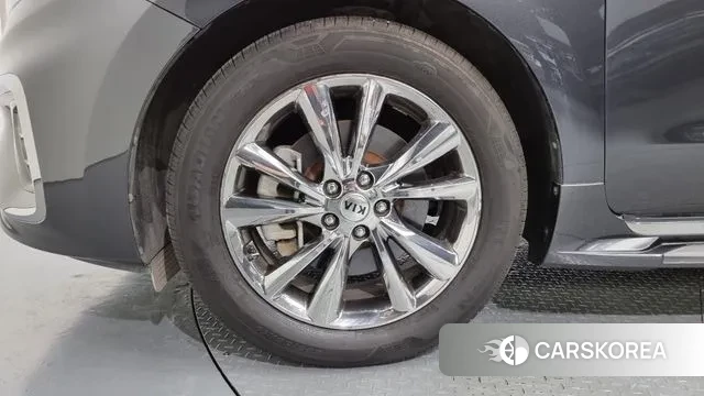 Kia The New Carnival id 2971518 из Кореи 15