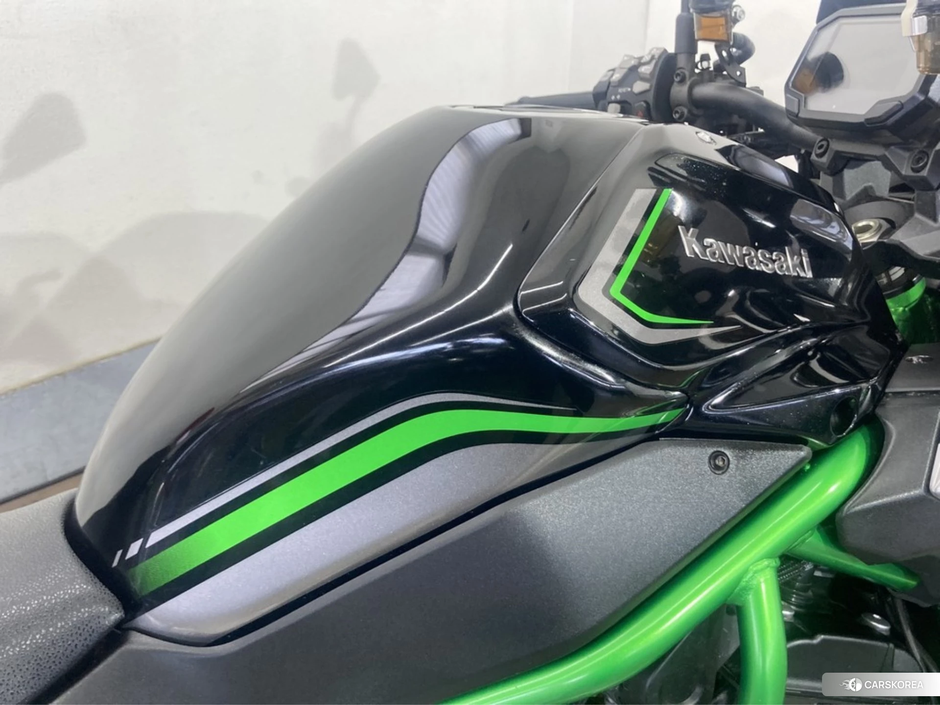 Kawasaki Z H2 id 3947699 из Японии 26