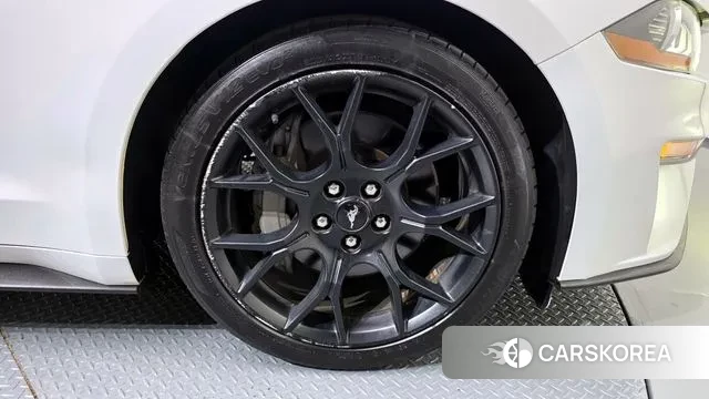 Ford Mustang id 3335202 из Кореи 15