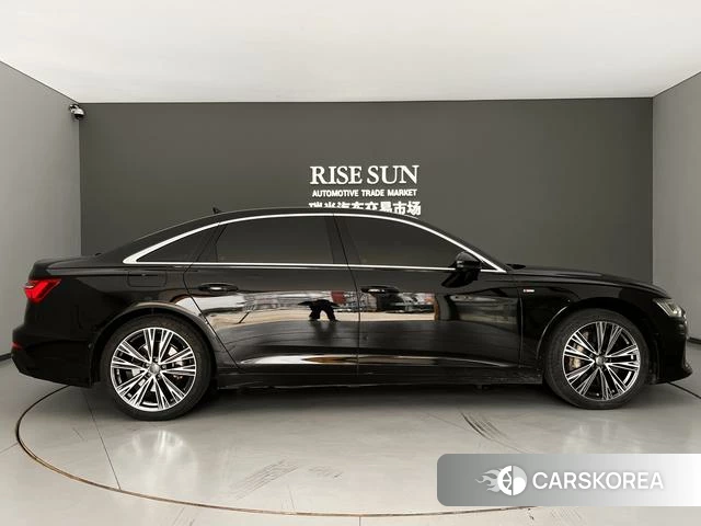 Audi A6L 2021 Черный из Китая, фото 6