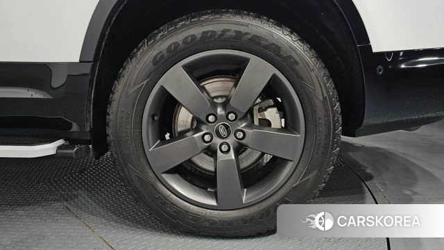 Land Rover Defender (L663) id 3805928 из Кореи 15