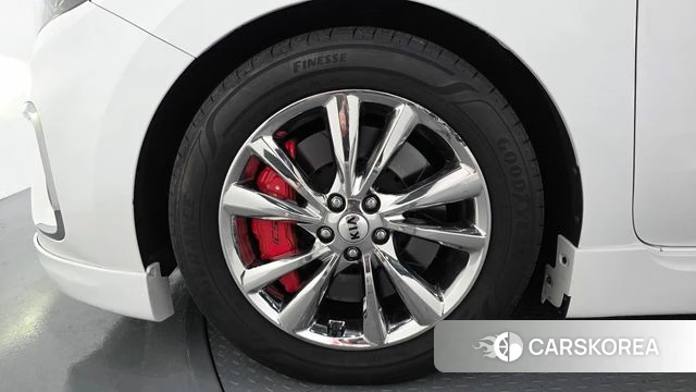 Kia The New Carnival id 4642707 из Кореи 15