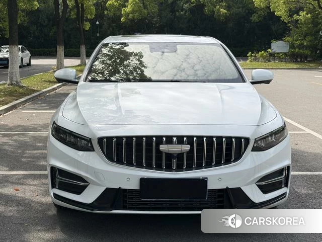 Geely Automobile Xingrui 2025 Белый из Китая, фото 5