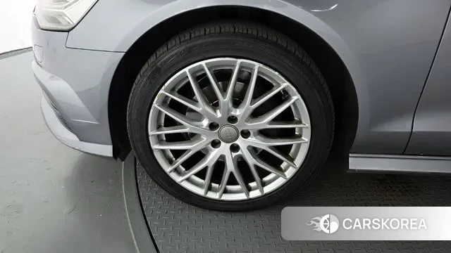 Audi New A6 id 3297630 из Кореи 15