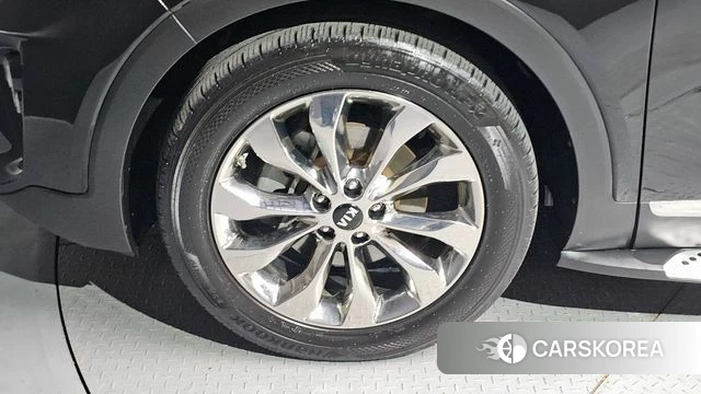 Kia The New Sorento id 3867455 из Кореи 15