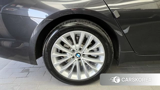 BMW 5 Series (G30) id 4331478 из Кореи 26