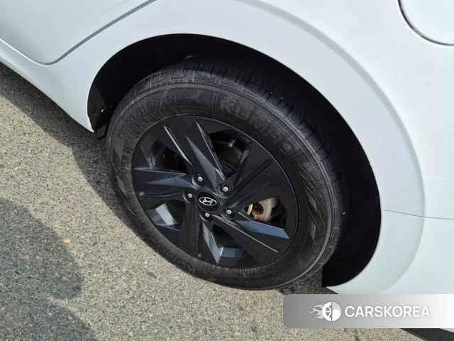 Hyundai Avante (CN7) id 4302919 из Кореи 15