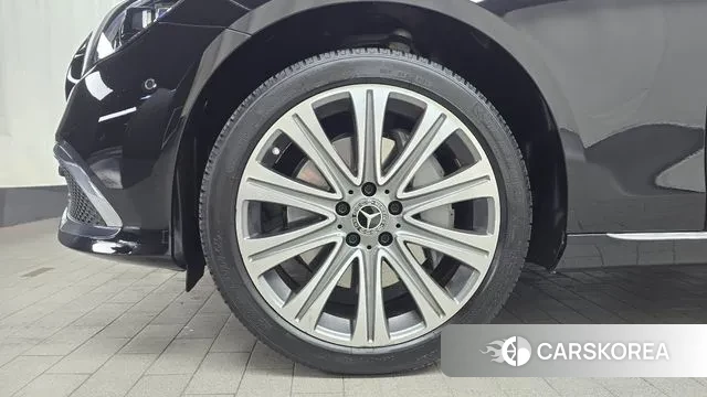 Mercedes-Benz E-Class W213 id 3606093 из Кореи 15