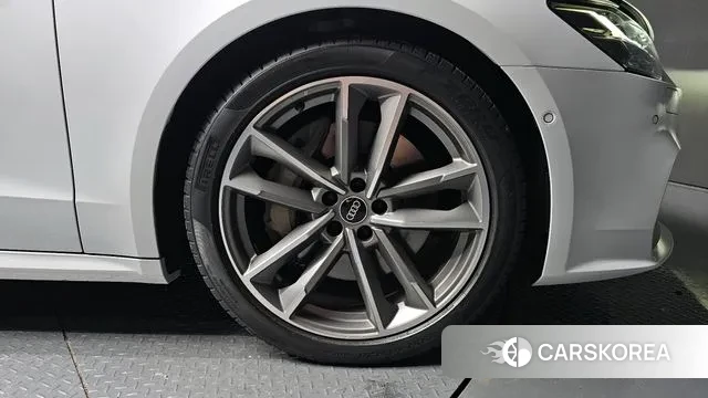 Audi A7 (4K) id 3012088 из Кореи 15