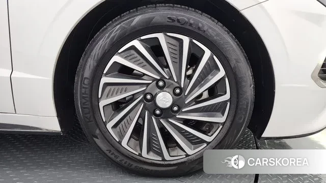 Hyundai Sonata Hybrid (DN8) id 3269467 из Кореи 15