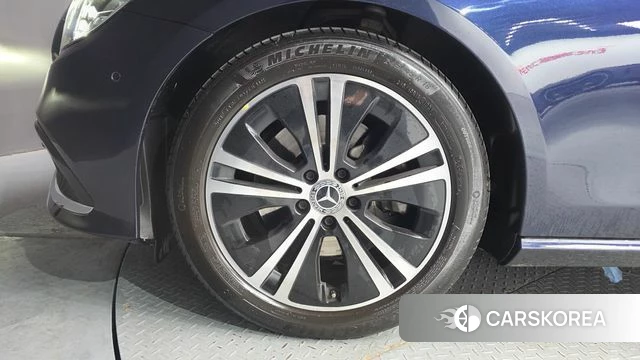 Mercedes-Benz E-Class W213 id 4202220 из Кореи 28