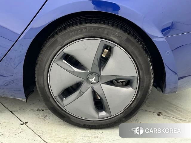 Tesla Model 3 id 4253292 из Китая 24