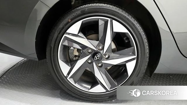 Hyundai Avante Hybrid (CN7) id 4244907 из Кореи 29