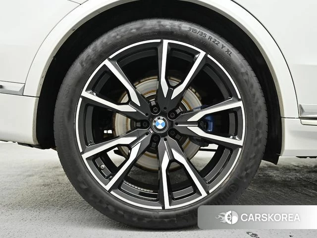 BMW X7 (G07) id 4513110 из Кореи 15
