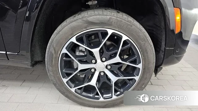 Jeep Grand Cherokee (WL) id 3528735 из Кореи 15