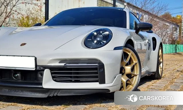 Porsche 911(992) id 3561972 из Кореи 15