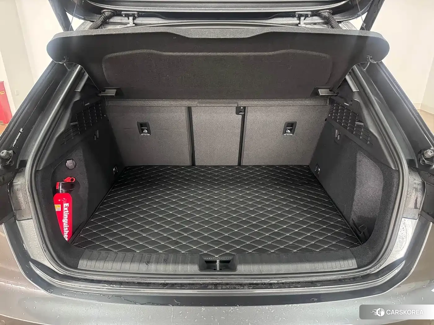 Audi A3 2025 Silver/gray из Китая, фото 6