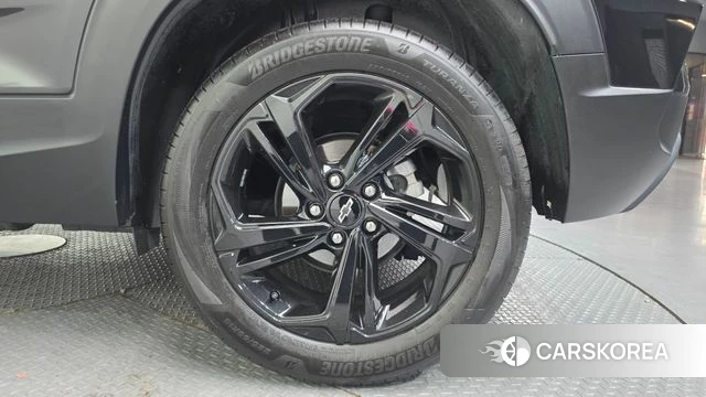 Chevrolet (GM Daewoo) Trailblazer id 3798989 из Кореи 15