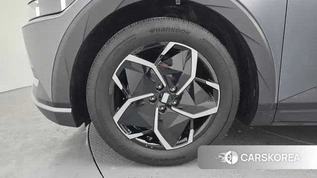 Hyundai Ionic 5 id 3630365 из Кореи 15