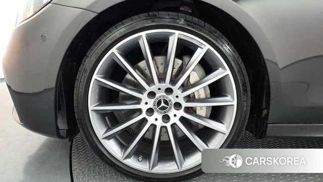 Mercedes-Benz E-Class W213 id 4608606 из Кореи 24