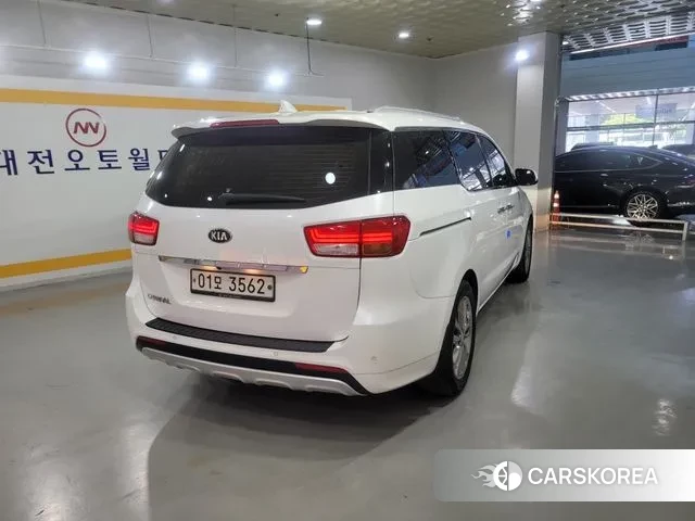Kia All New Carnival id 3055702 из Кореи 14