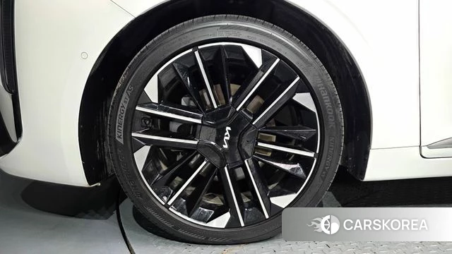Kia The New K8 Hybrid id 4916464 из Кореи 32