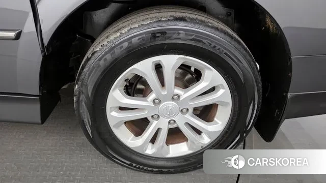 Ssangyong The New Korando Sports id 3662003 из Кореи 15