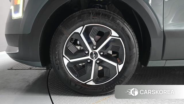 Kia Di Ol Nu Niro id 4329592 из Кореи 25