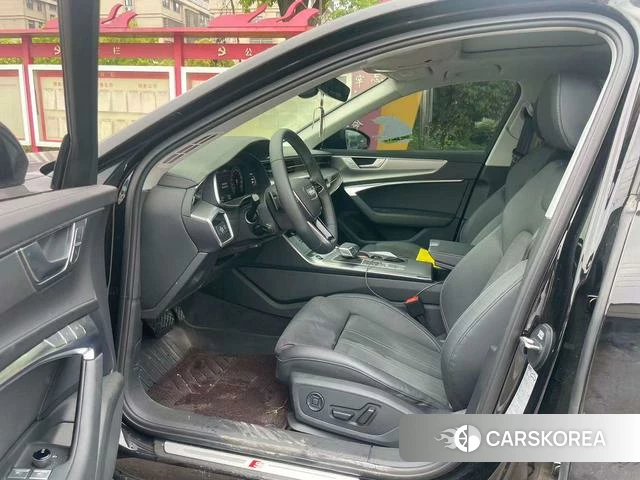 Audi A6 (import) 2026 Черный из Китая, фото 5