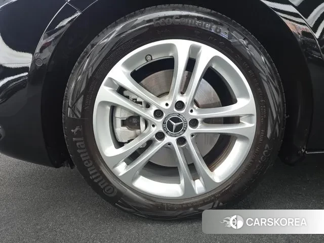 Mercedes-Benz A-Class W177 id 3347187 из Кореи 11