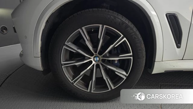 BMW X5 (G05) id 4923411 из Кореи 32